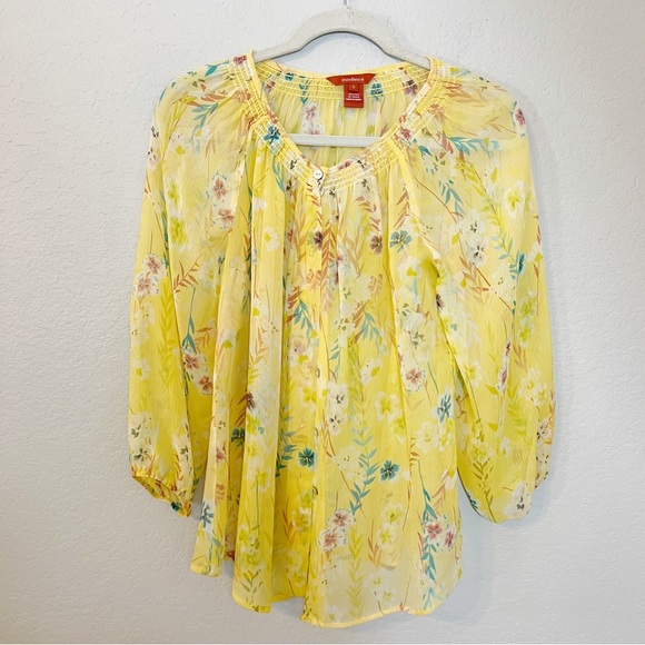 Sundance Yellow Floral Blouse - Picture 4 of 4